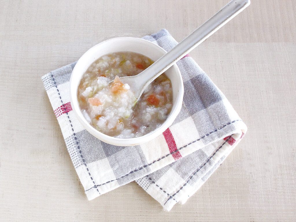 mogcookのお魚離乳食レシピ　魚と春キャベツのトマトリゾット
