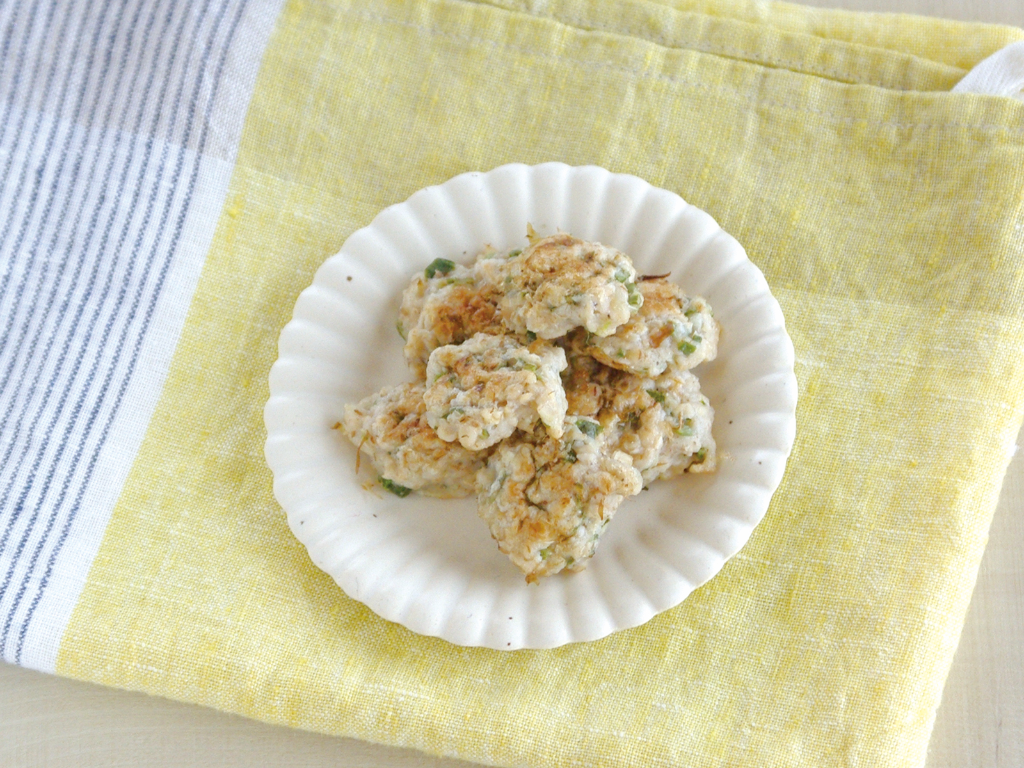 mogcookのお魚離乳食レシピ　魚とオートミールのオクラ焼き