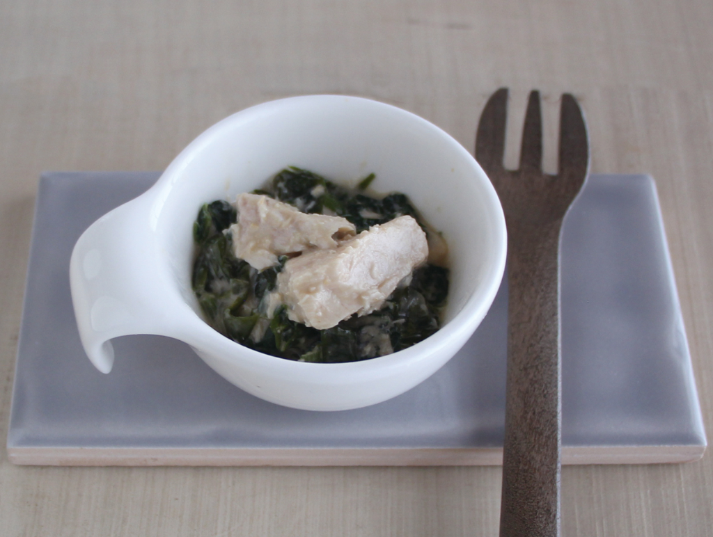 mogcookのお魚離乳食レシピ　魚とわかめの小松菜和え